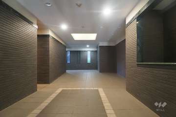 エントランスホール