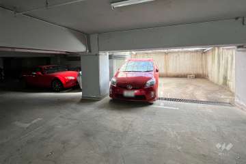 敷地内駐車場（屋内平面式）　