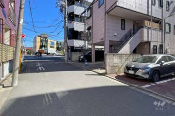 敷地北側の前面道路　