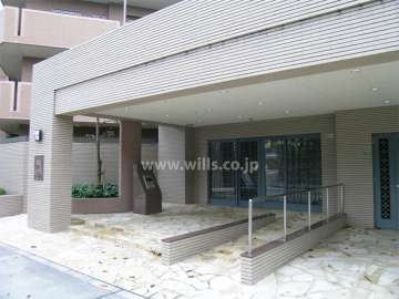 オートロック付きのエントランス