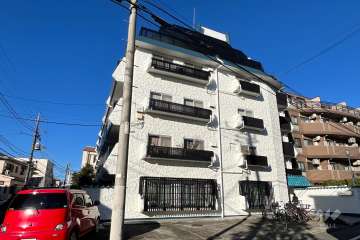 秀和東荻窪レジデンスの外観（東側から）