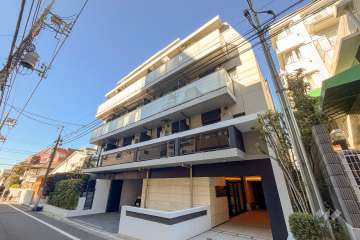 ピアース荻窪の外観（東側から）