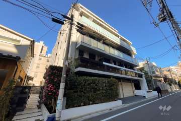 ピアース荻窪の外観（南側から）