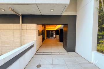 エントランスアプローチ