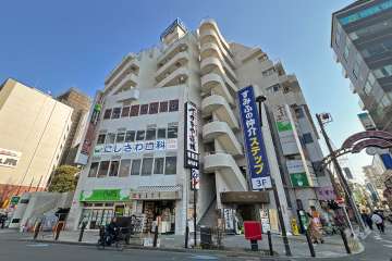 グローリア荻窪の外観（北側から）