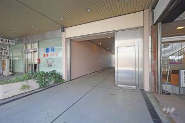 駐車場の出入口