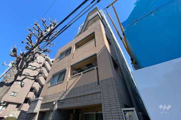 レクシオ荻窪の外観（南西側から）