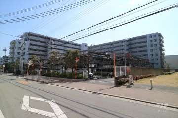 エンゼルハイムパークステージ2番館の外観(北西側から)