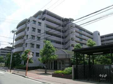 エンゼルハイムパークステージ2番館の外観（北西側から）