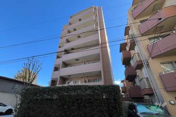 イーリスコート桜上水の外観（西側から）