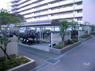 一番奥が4番館