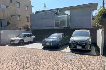 敷地内駐車場（屋外平面式）　