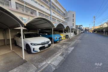 敷地内駐車場（屋外平面式）