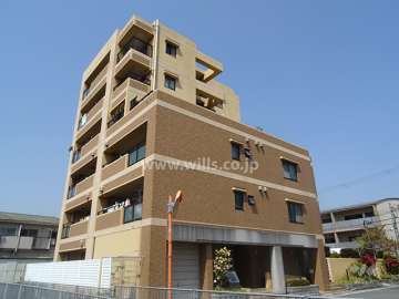 ネオステージ川西駅前の外観（南東側から）