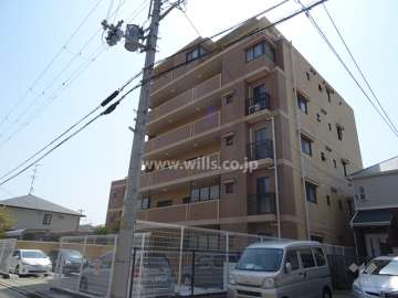 ネオステージ川西駅前の外観（北西側から）