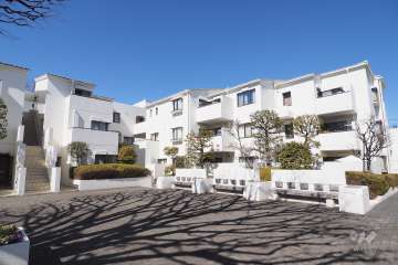 藤和ライブタウン杉並宮前の外観（南東側から）