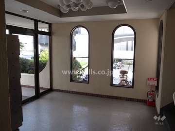 エントランスホール