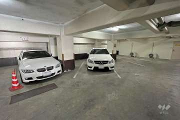 敷地内駐車場（屋内平面式）