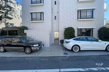 敷地内駐車場（屋外平面式）