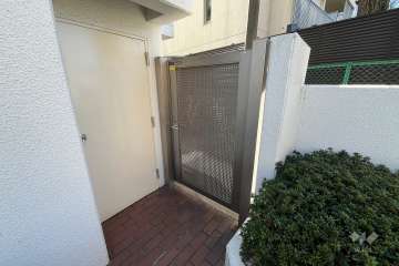 駐輪場の出入り口