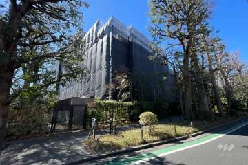 ファミールグラン高井戸デュープレックスの外観（北東側から）