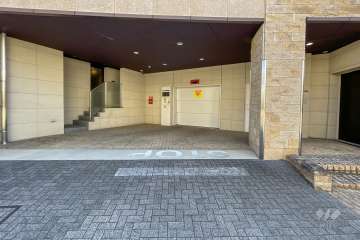 敷地内駐車場（屋内機械式）