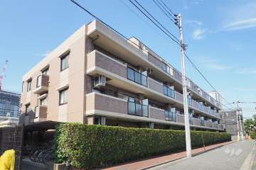 ライオンズマンション中野桃園の外観（南西側から）