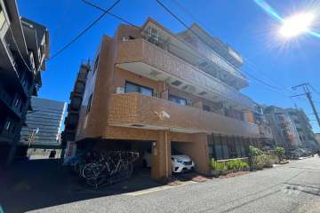 エクセリア高円寺の外観（北西側から）