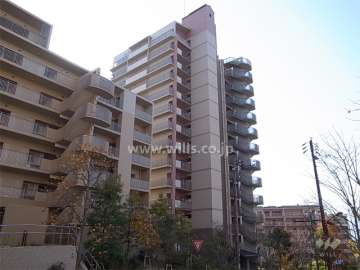 花咲く丘の街D棟の外観（北側から）