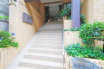 エントランスアプローチ