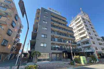 ステラレジデンス高円寺の外観（南東側から）