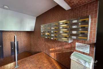 エントランスホール