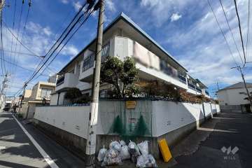 西荻窪パールハイツの外観（南西側から）