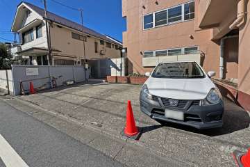 敷地内駐車場（屋外平面式）
