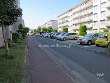 敷地内駐車場（屋外平面式）