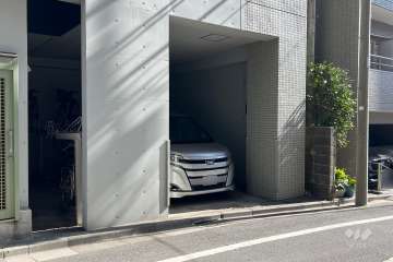 敷地内駐車場（屋内平面式）