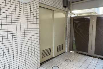 駐輪場の出入り口