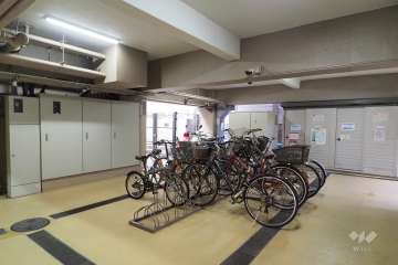 駐輪場