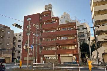 メゾン・ド・ヴェスタルの外観（東側から）