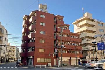 メゾン・ド・ヴェスタルの外観（南東側から）