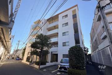 サーラ・コモド八幡山ヴェローナの外観（北西側から）