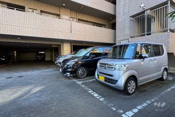 敷地内駐車場（屋外平面式）