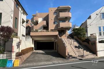 朝日クレスパリオ南阿佐谷の外観（西側から）