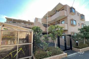 朝日クレスパリオ南阿佐谷の外観（北東側から）