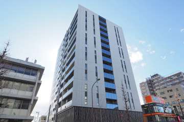 プラウド南阿佐ヶ谷の外観（北東側から）