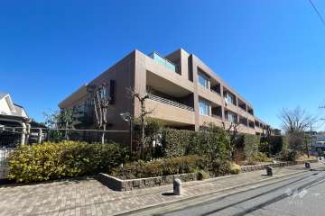 グローリオ南阿佐ヶ谷の外観（北西側から）