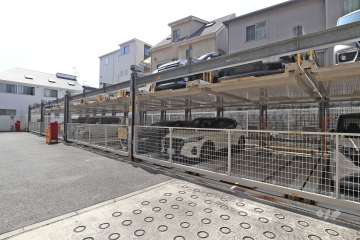 敷地内駐車場（屋外機械式）