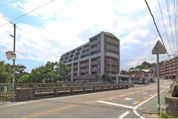 ソレイユ川西ヴァンヴェールの遠景