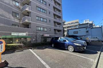 敷地内駐車場（屋外平面式）