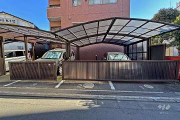 敷地内駐車場（屋外平面式）